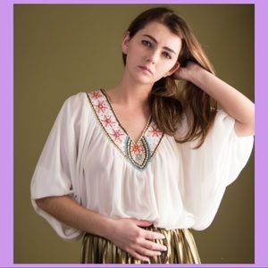 GLAM WHITE BOHO TOP ⚰️🕊